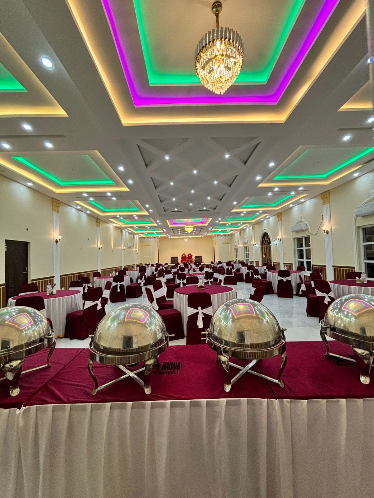 Divine Banquet interior